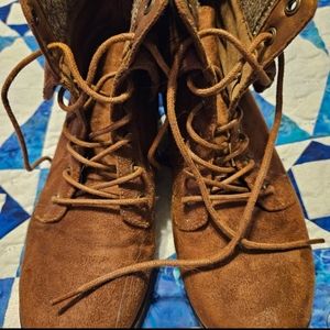 Brown women's fall boots